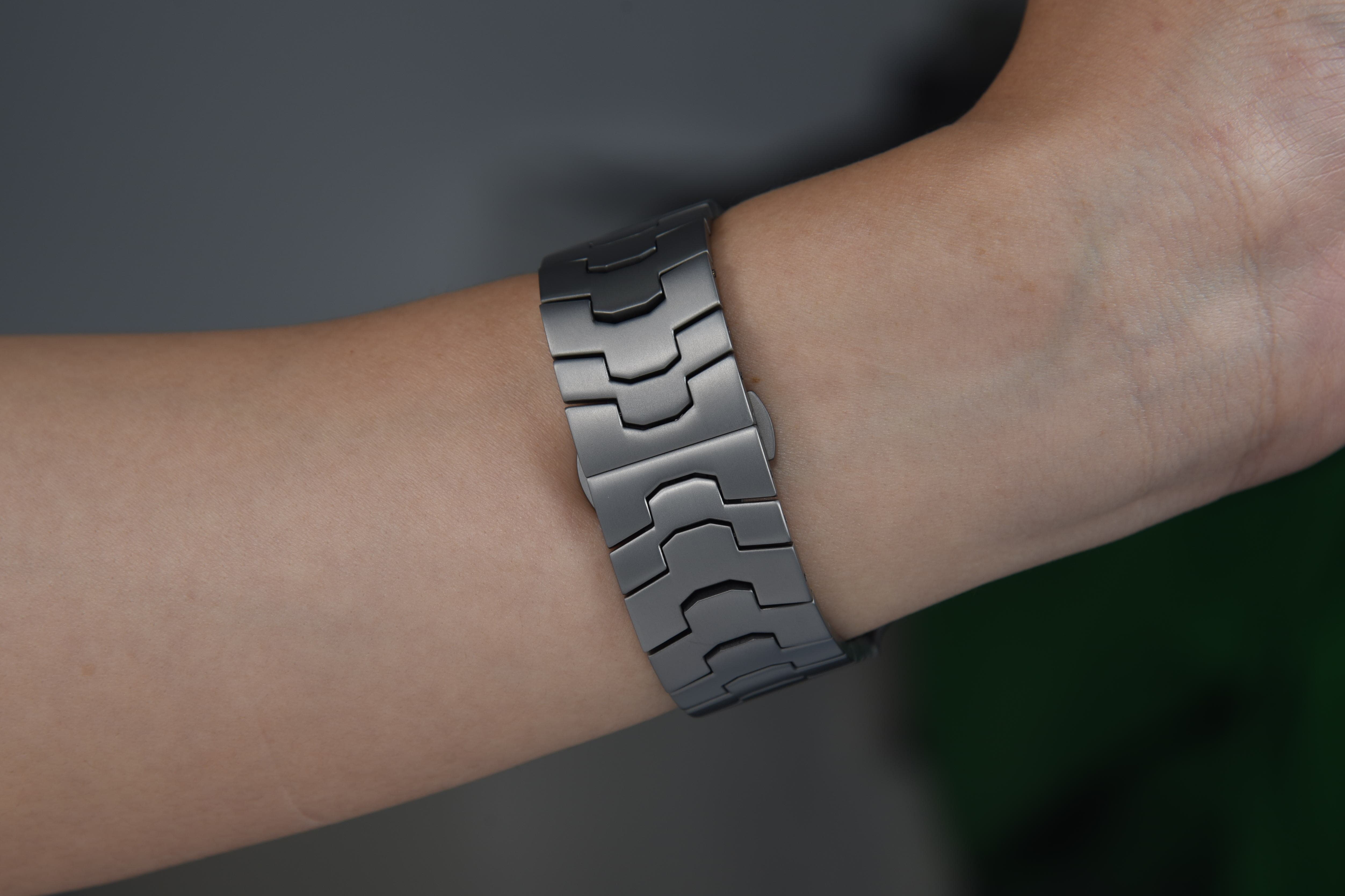 How to Choose the Right Band Size?