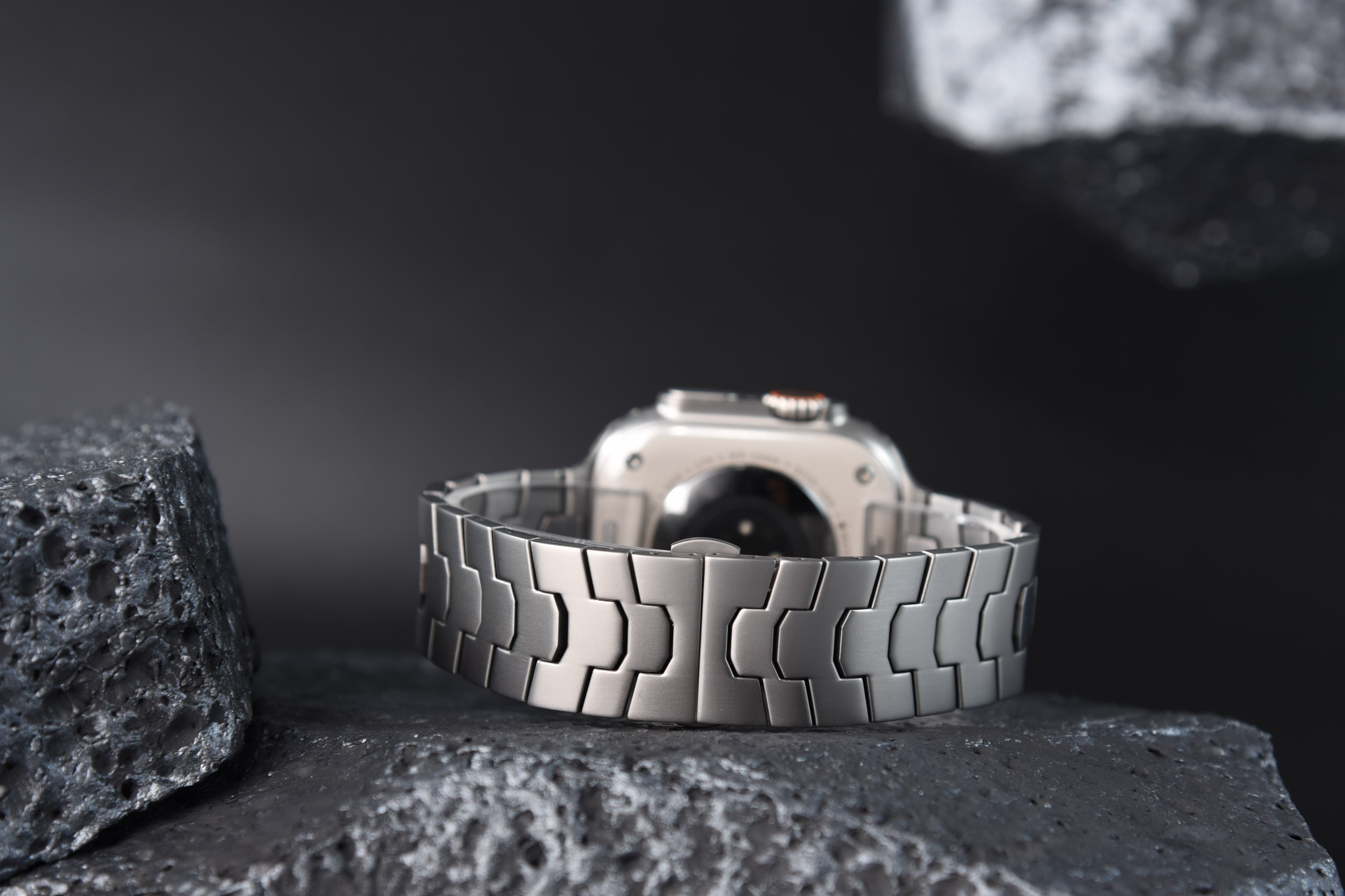 Why Does My Apple Watch Band Feel Heavy? - FiNESTONE