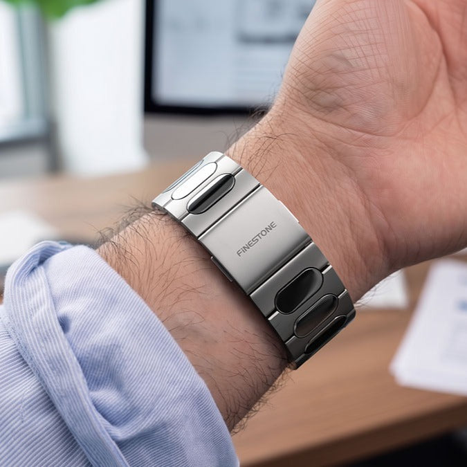 How to Care for Your Titanium Apple Watch Band?