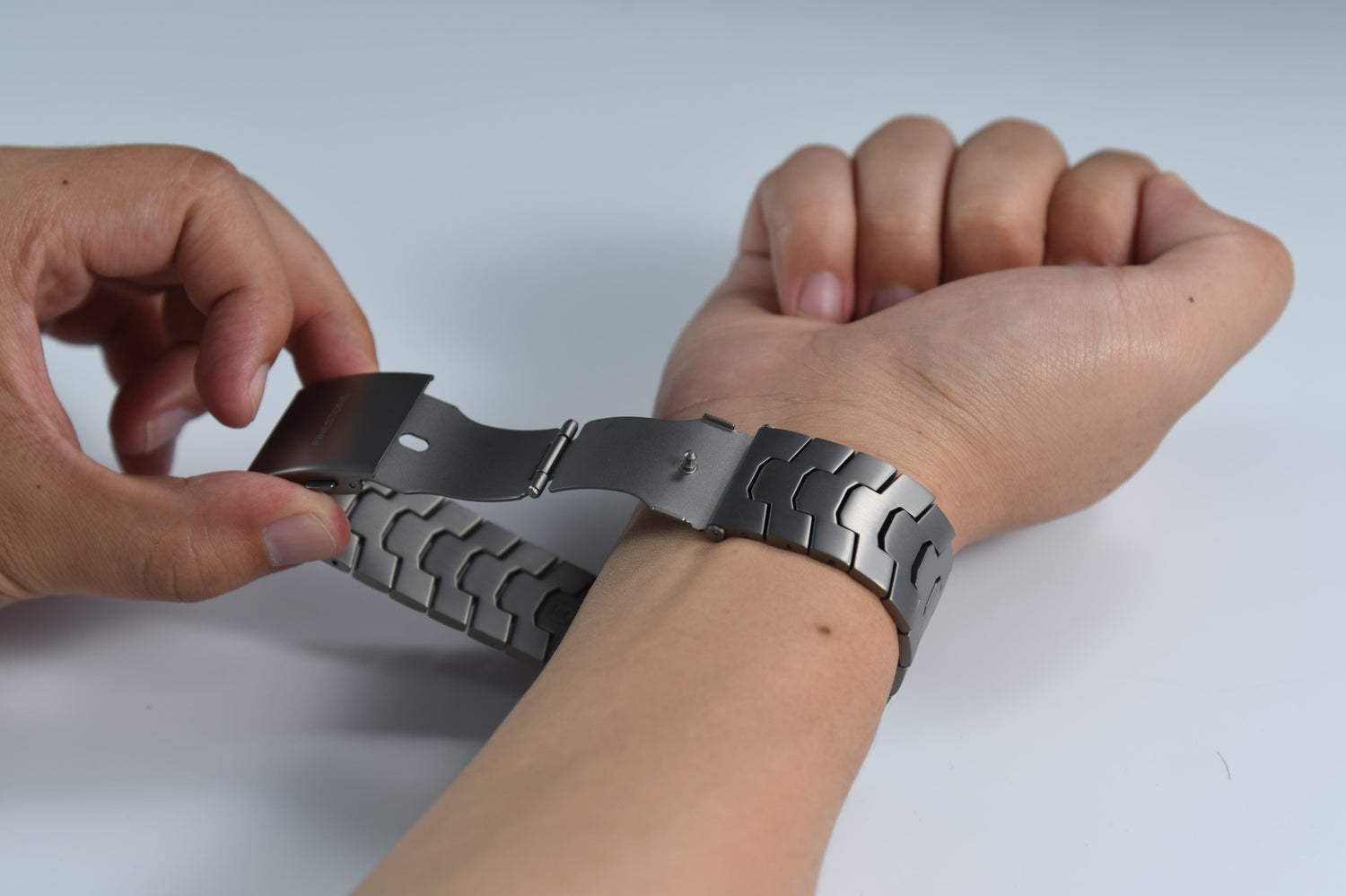 Titanium Watch Bands for Sensitive Skin - FiNESTONE