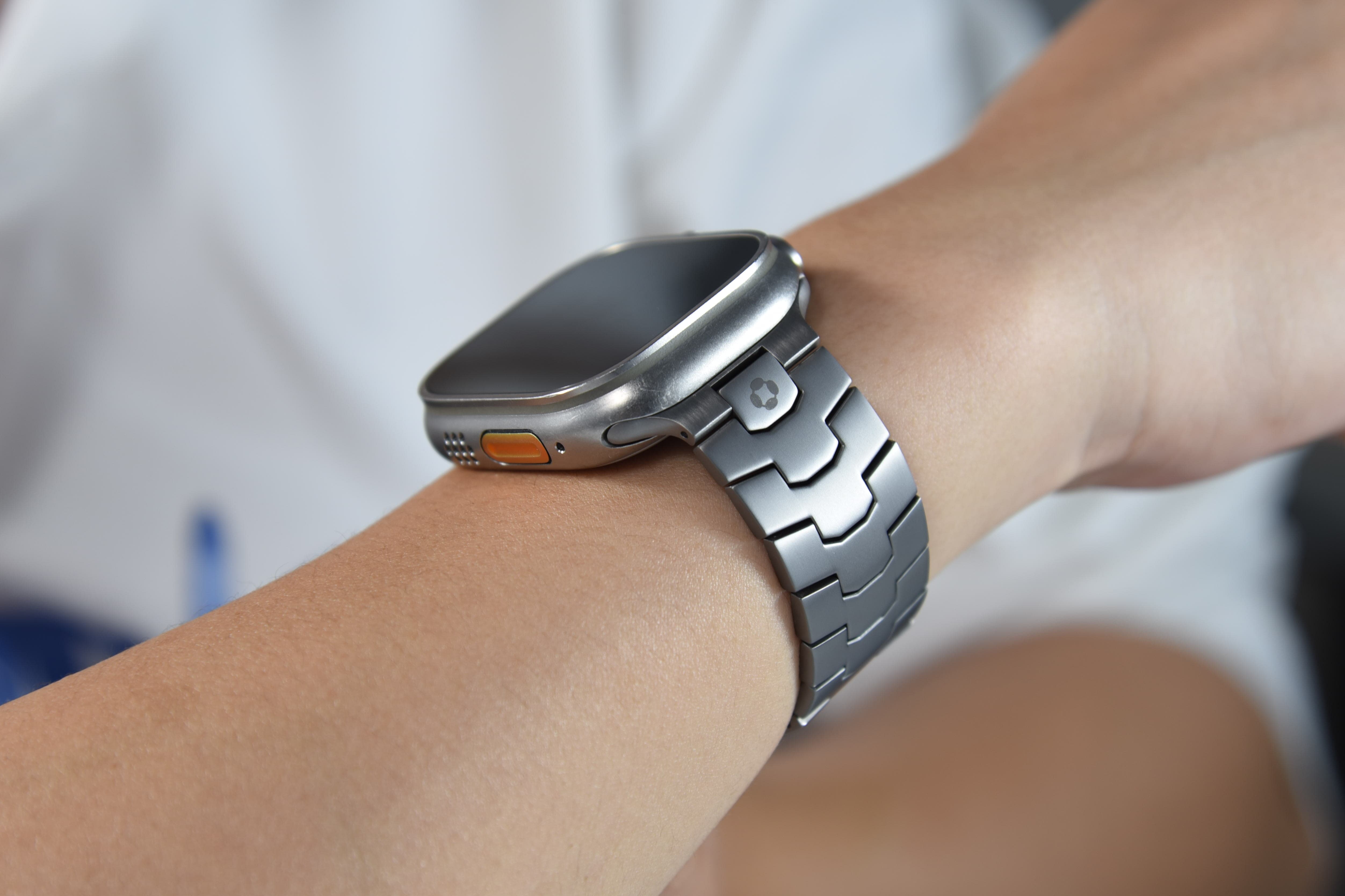 How to change a watch strap?