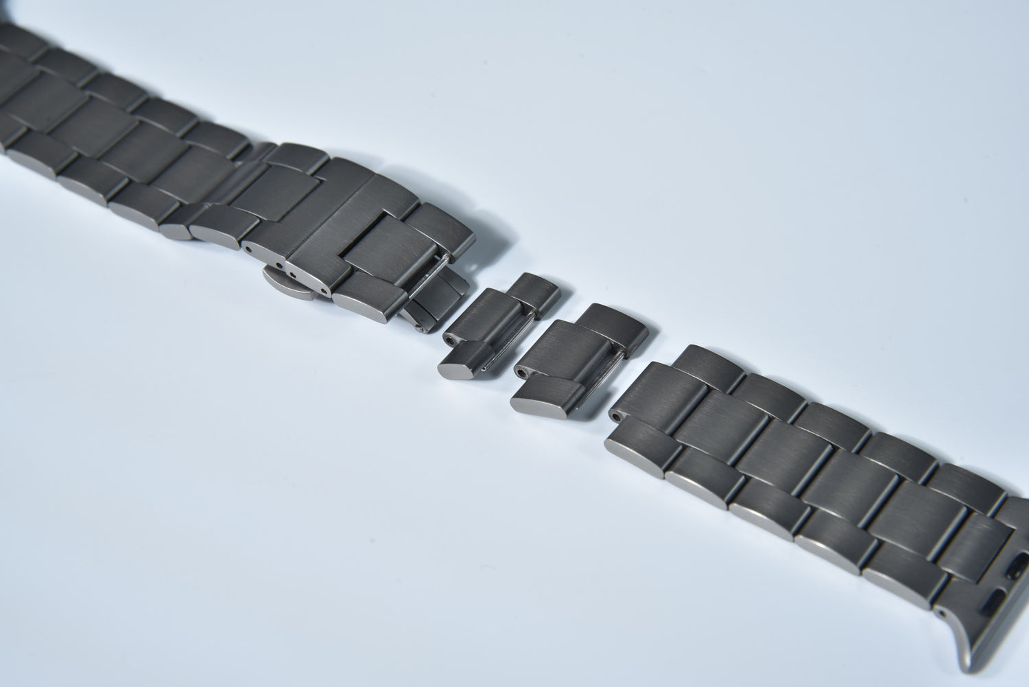 Watch Bands That Stay Comfortable in Summer and Winter - FiNESTONE