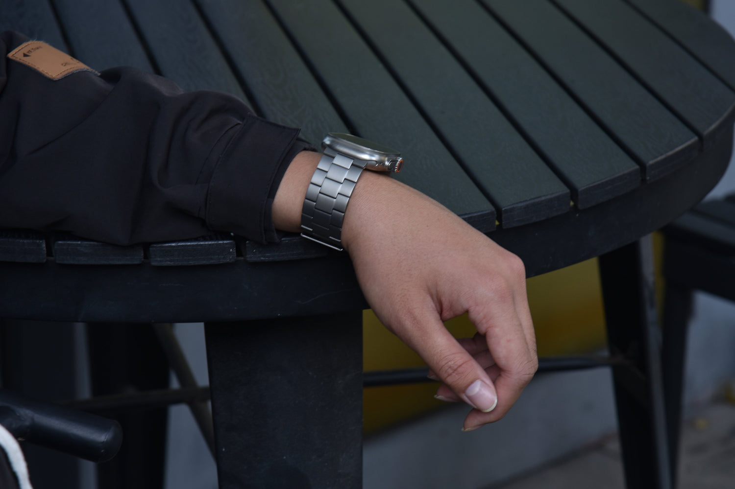 From Office to Outdoors: Titanium Bands That Adapt