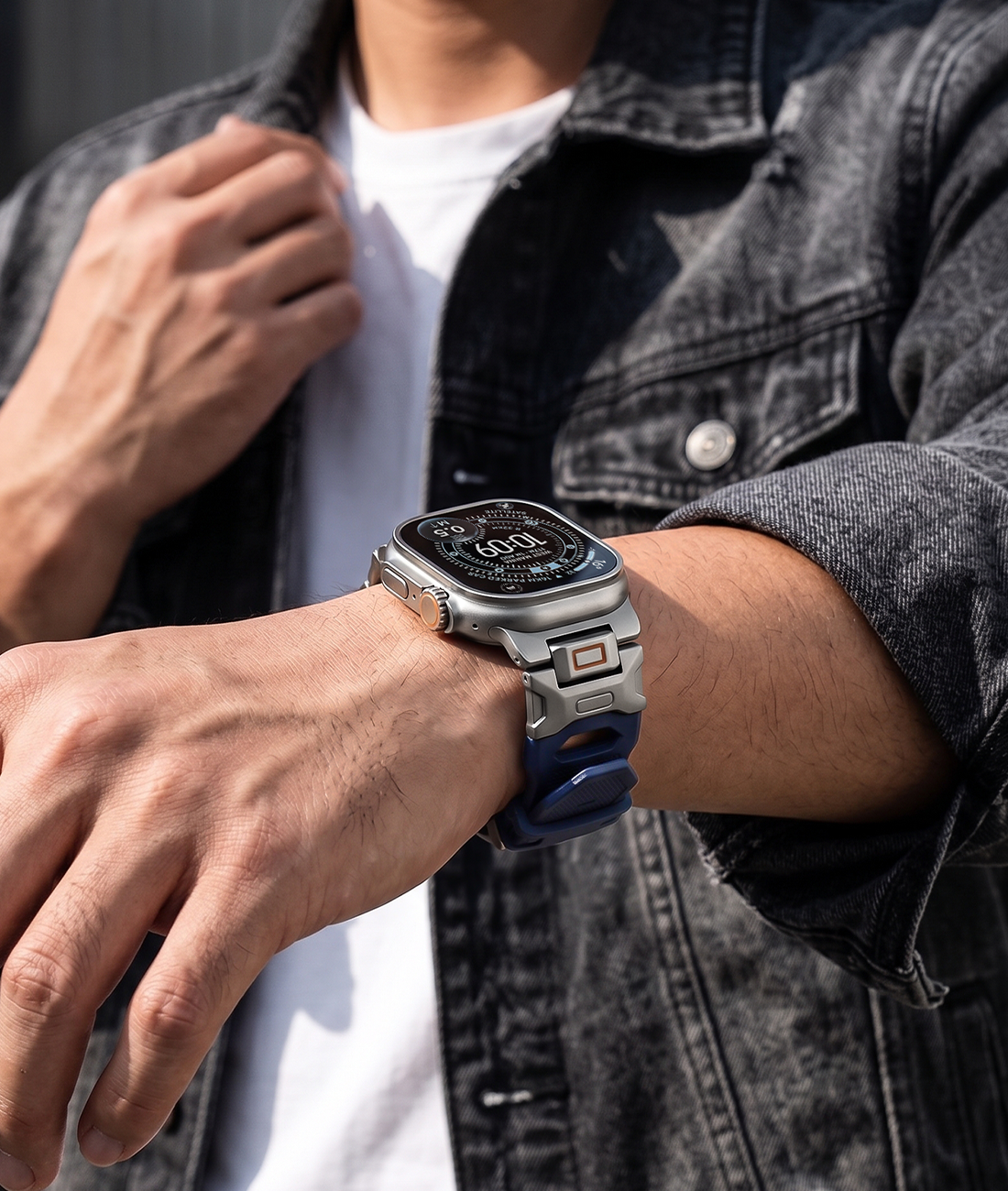 Finest 2.0 (FKM) Sport Apple Watch Band